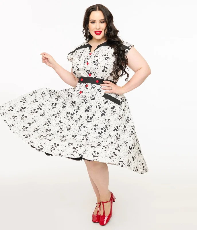 Disney Mickey & Friends Collection by Unique Vintage Plus Size Mickey Mouse Hedda Swing Dress Disney Mickey & Friends Collection by Unique Vintage Plus Size Mickey Mouse Hedda Swing Dress