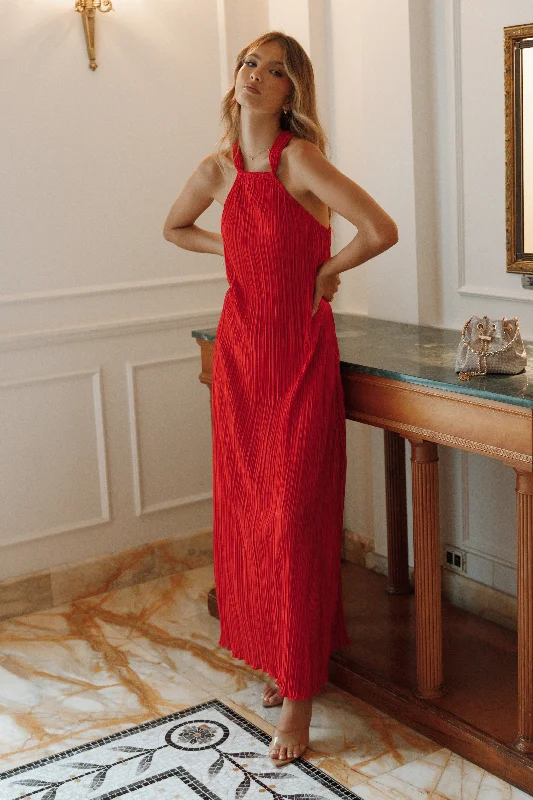 Midi dresses with pom - pom trims for a playful and festive look Melody Plisse Halter Maxi Dress - Red Midi dresses with pom - pom trims for a playful and festive look Melody Plisse Halter Maxi Dress - Red