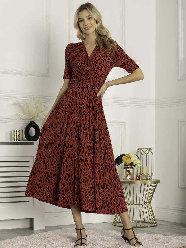 Midi dresses with gathered skirts for a full and flowing silhouette Jolie Moi Akayla Printed Jersey Maxi Dress, Red Animal Midi dresses with gathered skirts for a full and flowing silhouette Jolie Moi Akayla Printed Jersey Maxi Dress, Red Animal