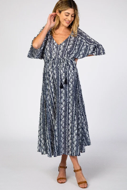 Maternity dress for a baby's first visit to the brewery Navy Printed V-Neck Maternity Midi Dress Maternity dress for a baby's first visit to the brewery Navy Printed V-Neck Maternity Midi Dress
