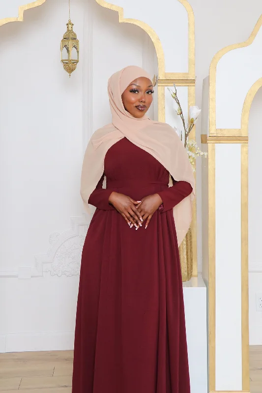 hand knitted women cardigan with artisanal charmGia Linen Abaya- Mahogany