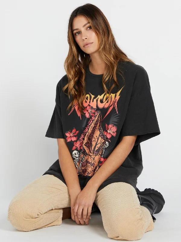 Women's denim jackets with a patchwork design for a bohemian and artsy styleMy Guys Tee - Vintage Black Women's denim jackets with a patchwork design for a bohemian and artsy styleMy Guys Tee - Vintage Black