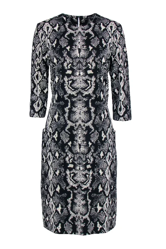 Little Black Women Dress with Sequins for a Glamorous Night Out Little Black Women Dress with Sequins for a Glamorous Night Out J. McLaughlin - Black & White Snake Print Dress Sz L Little Black Women Dress with Sequins for a Glamorous Night Out Little Black Women Dress with Sequins for a Glamorous Night Out J. McLaughlin - Black & White Snake Print Dress Sz L